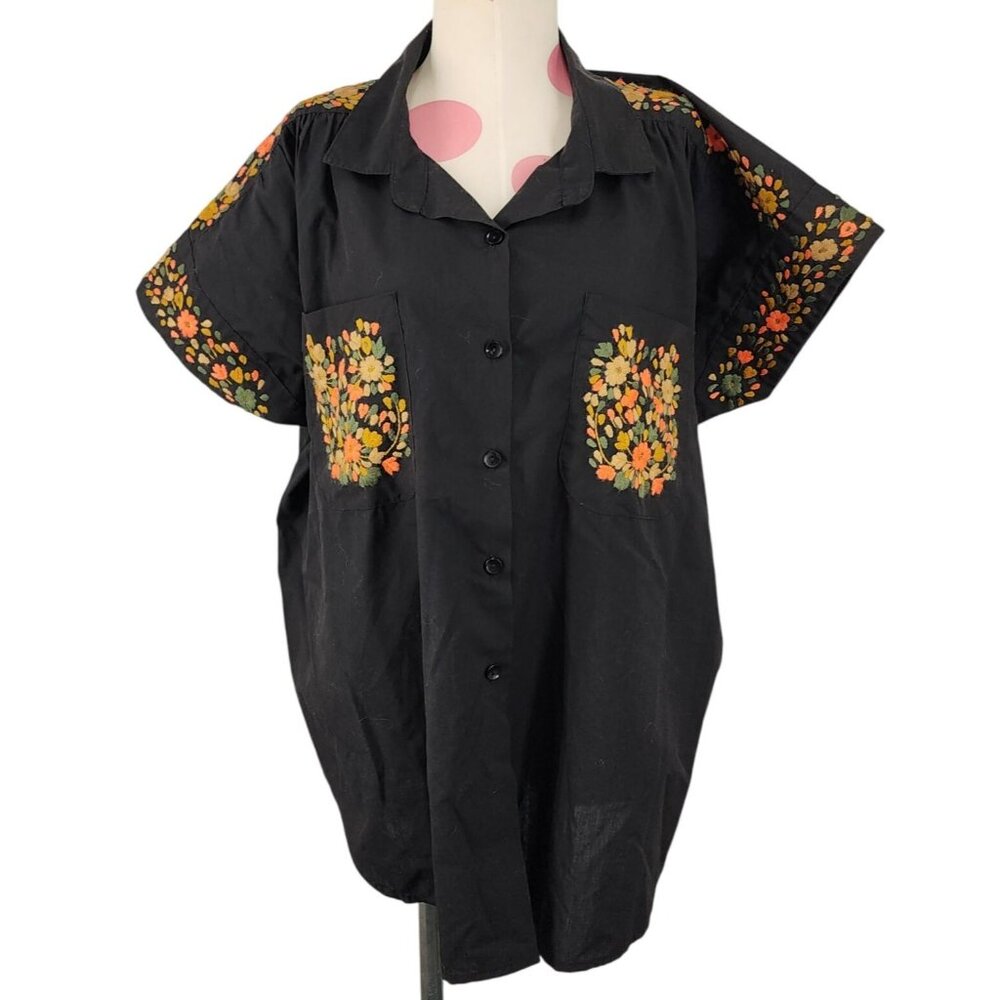 Women's Black Floral Embroidered Button Down Blouse Plus Size Shirt Top Pretty